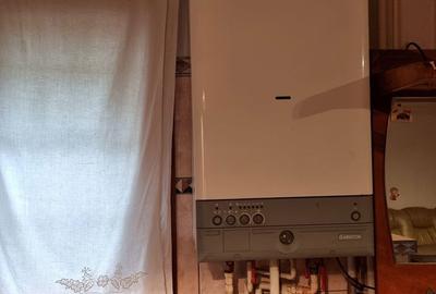 Apartament cu 4 camere decomandat în Micro 3 - 8