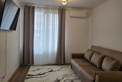 Apartament cu 3 camere semidecomandat, mobilat în Copou