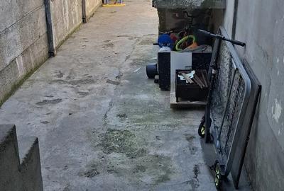 Casă cu Teren 200 Mp în Central - 1