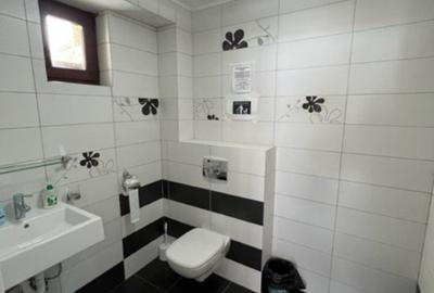 Casă cu 7 camere cu Teren 300 Mp în Est - 20
