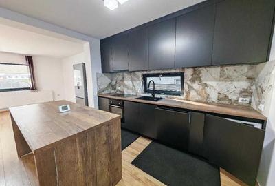 Casă cu 4 camere cu Teren 480 Mp în Central