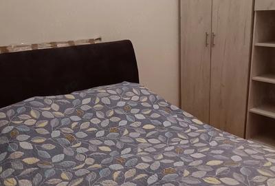 Apartament cu 4 camere decomandat în Aradului