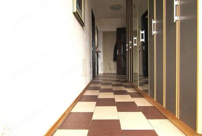Casă cu Teren 620 Mp în Central
