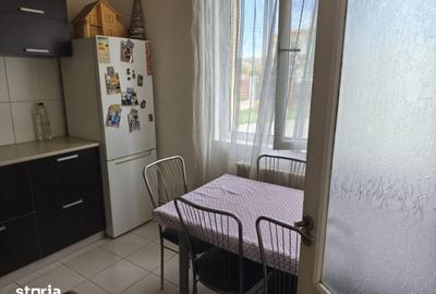 Casă cu 3 camere cu Teren 400 Mp în Acățari - 2