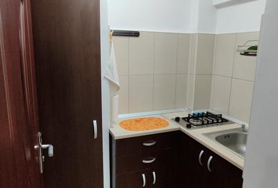 Garsonieră decomandată în Gara - 10