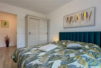 Apartament cu 2 camere decomandat, mobilat în Tractorul
