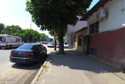 Casă individuală cu 6 camere cu Canalizare în ICIL - 2