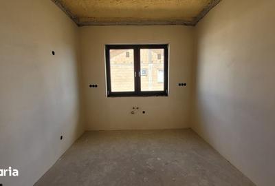 Casă cu 4 camere cu Teren 550 Mp în Lazuri - 11