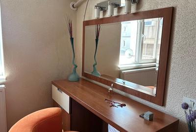 Apartament cu 3 camere decomandat în Peninsula - 8