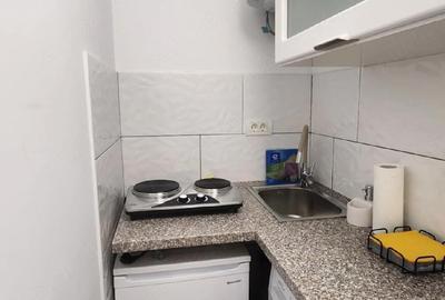 Garsonieră decomandată în Vest - 9