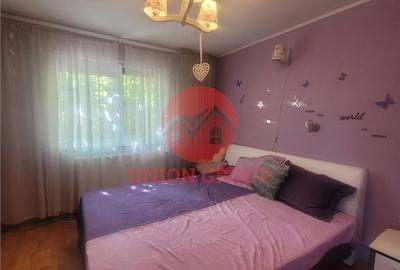 Casă cu 3 camere în Lumina
