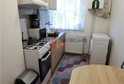 Apartament cu 2 camere decomandat în 22 Decembrie 1989 - 9