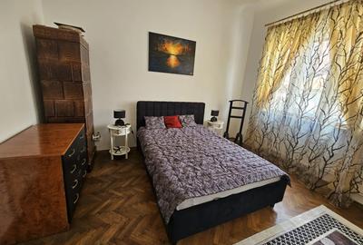 Apartament cu 3 camere semidecomandat, mobilat în Central - 5