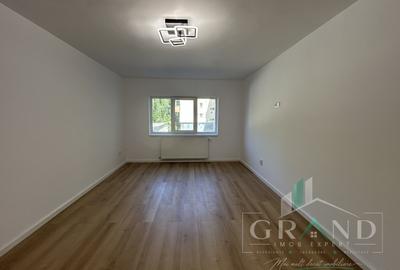 Apartament cu 3 camere decomandat în Zorilor