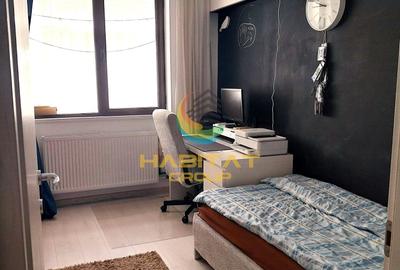 Apartament cu 3 camere decomandat în Tineretului