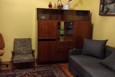 Apartament cu 2 camere semidecomandat în Exterior Vest
