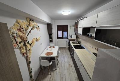 Apartament cu 2 camere decomandat în Central - 4