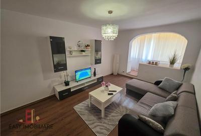 Apartament cu 2 camere decomandat în Cornișa