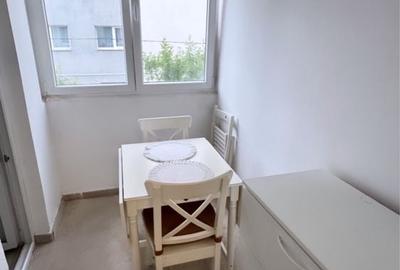Apartament cu 3 camere decomandat în Central - 11