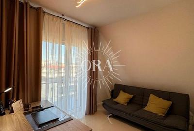Apartament cu 3 camere, mobilat în Între Lacuri