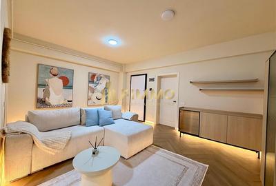 Apartament cu 3 camere semidecomandat în Central