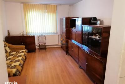 Garsonieră în Est - 4