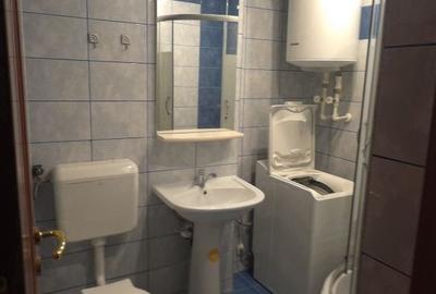 Garsonieră decomandată în Casa Cărții - 2