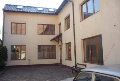 Spațiu comercial, de 420 mp, în Ultracentral - 7