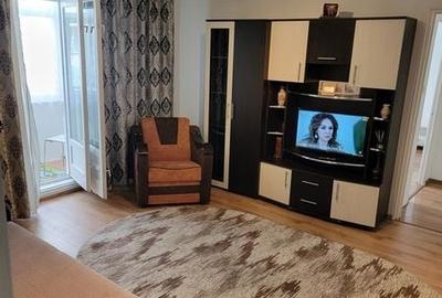 Apartament cu 2 camere în Podu Roș