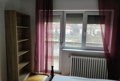 Apartament cu 3 camere decomandat în Central - 6