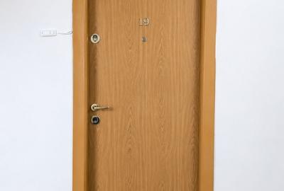 Apartament cu 3 camere decomandat în Dobroești