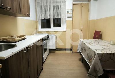 Apartament cu 3 camere decomandat în Găvana
