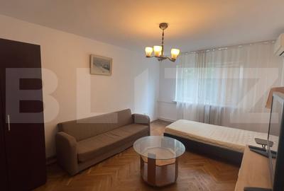 Apartament cu 3 camere decomandat, mobilat în Central - 2