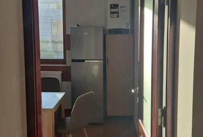 Apartament cu 3 camere semidecomandat în Central - 7