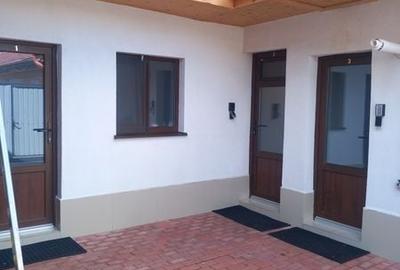 Casă cu 2 camere cu Teren 60 Mp în Mărăști