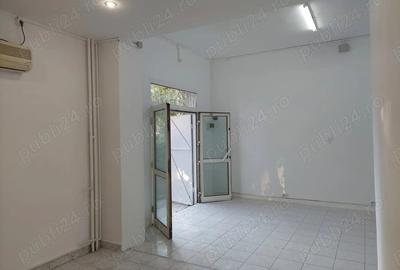 Spațiu comercial, de 35 mp, în Republicii - 1