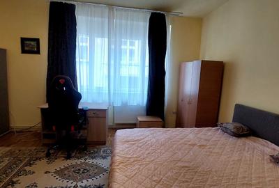 Apartament decomandat în Tractorul