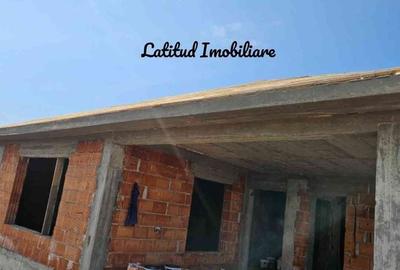 Casă cu 3 camere cu Teren 400 Mp în Trivale