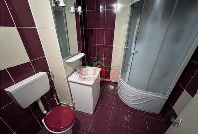 Apartament cu 3 camere semidecomandat în Central - 10