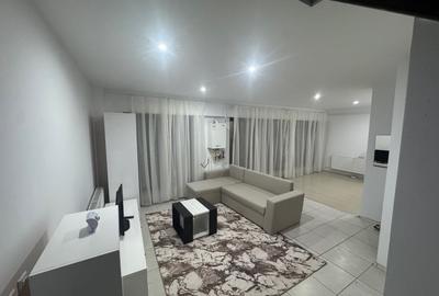 Apartament cu 3 camere, mobilat în Tomis Nord