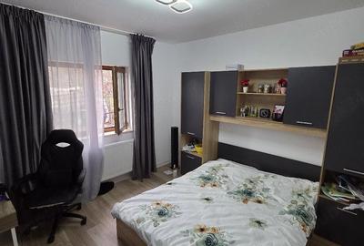 Casă cu Teren 290 Mp în Lumina - 4