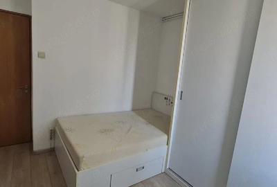 Apartament cu 3 camere semidecomandat în Sălăjan