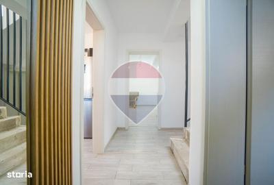 Casă cu 4 camere în Prejmer