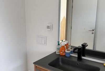 Casă cu 5 camere cu Teren 220 Mp în Central - 13