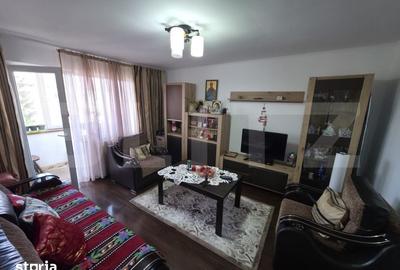Apartament cu 4 camere în Unirii - 1