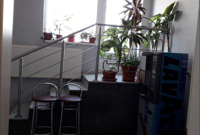 Spațiu comercial, de 25 mp, în UTA - 1