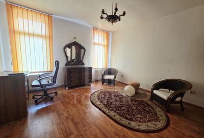 Apartament cu 4 camere, mobilat în Șelimbăr
