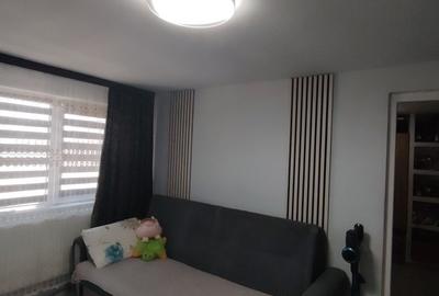 Apartament cu 3 camere semidecomandat, mobilat în Central - 6