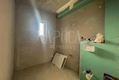 Casă individuală cu 4 camere cu Canalizare în Luna de Sus - 11