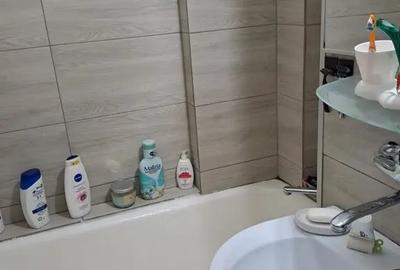 Garsonieră decomandată în Micro 19 - 9